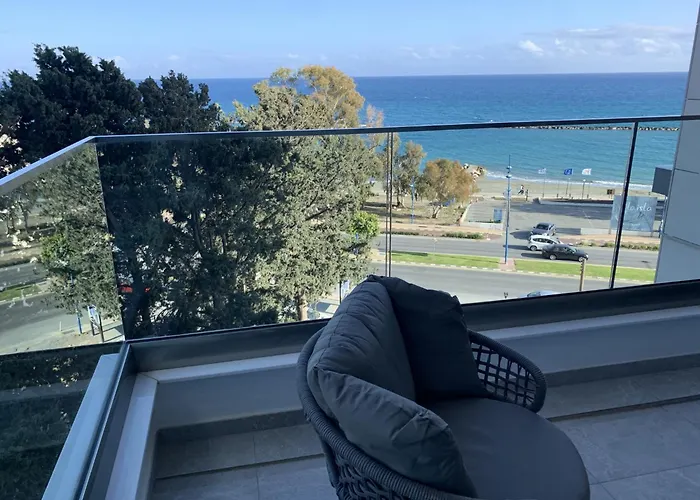 The Address-seafront Luxury 2 Bedroom 아파트 레메소스