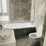 The Address-seafront Luxury 2 Bedroom * Lemesos