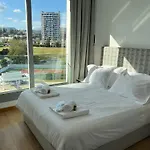 The Address-seafront Luxury 2 Bedroom * Lemesos