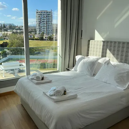 The Address-seafront Luxury 2 Bedroom * Limassol