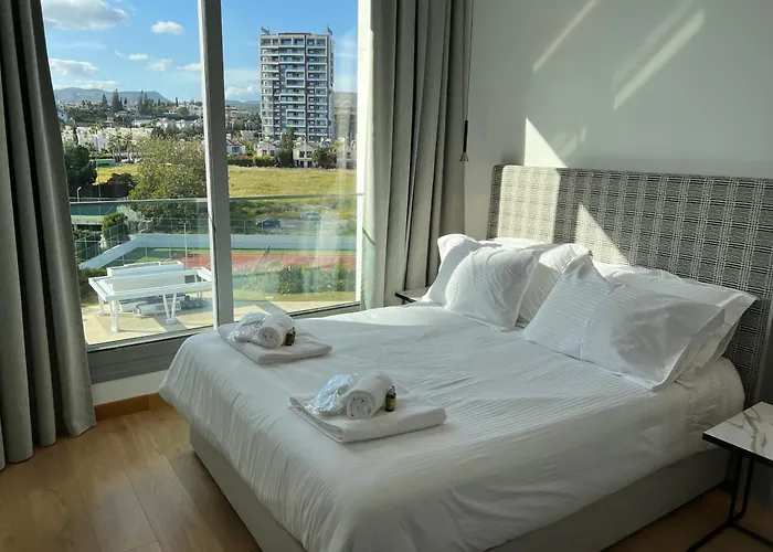 The Address-seafront Luxury 2 Bedroom * Limassol