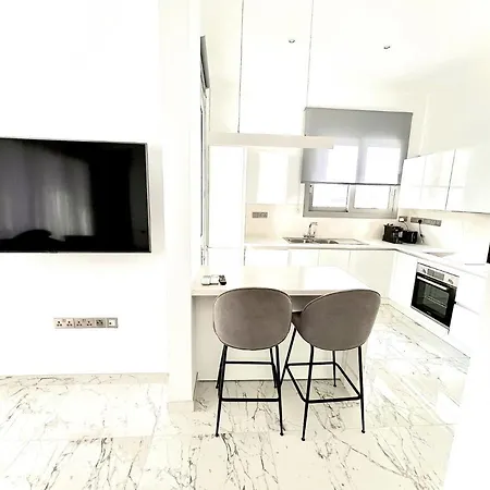 The Address-seafront Luxury 2 Bedroom *